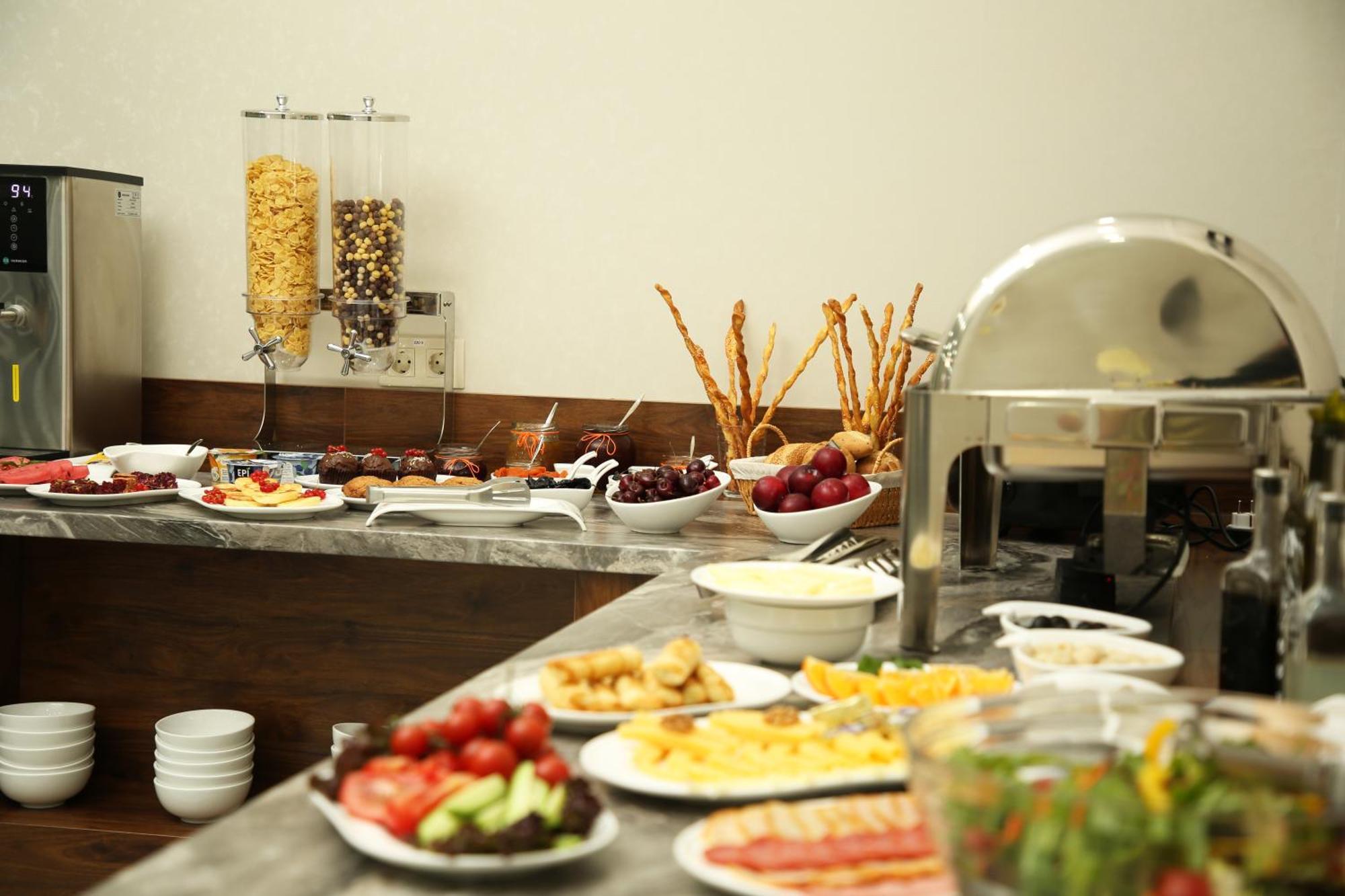 Parklane Hotel Tachkent Extérieur photo