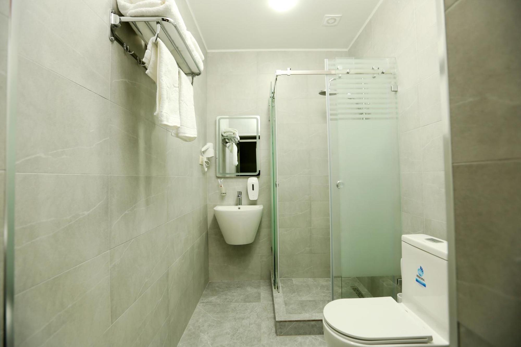 Parklane Hotel Tachkent Extérieur photo