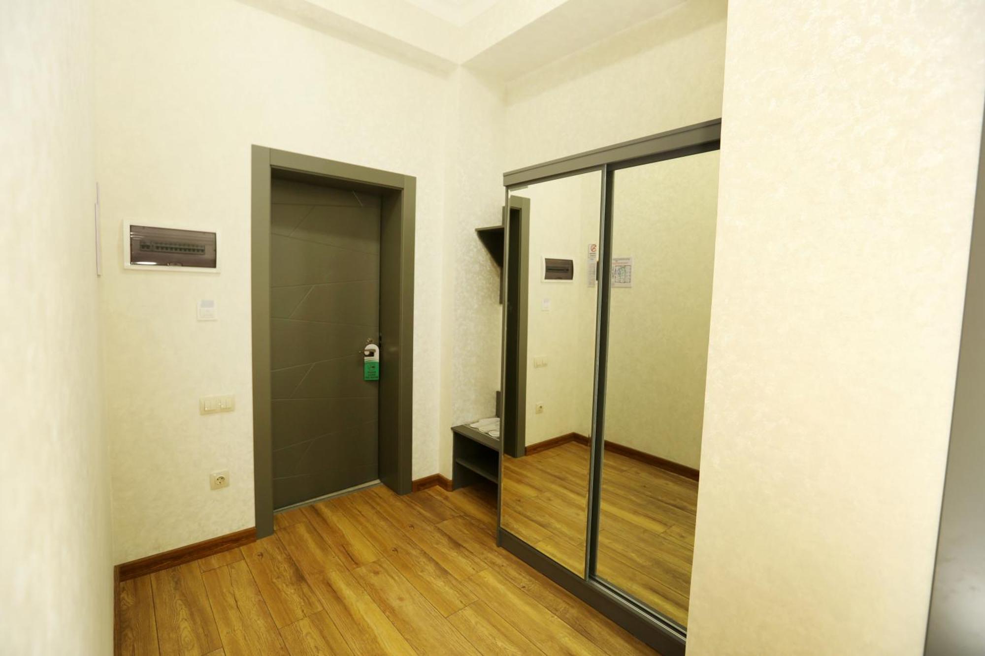 Parklane Hotel Tachkent Extérieur photo
