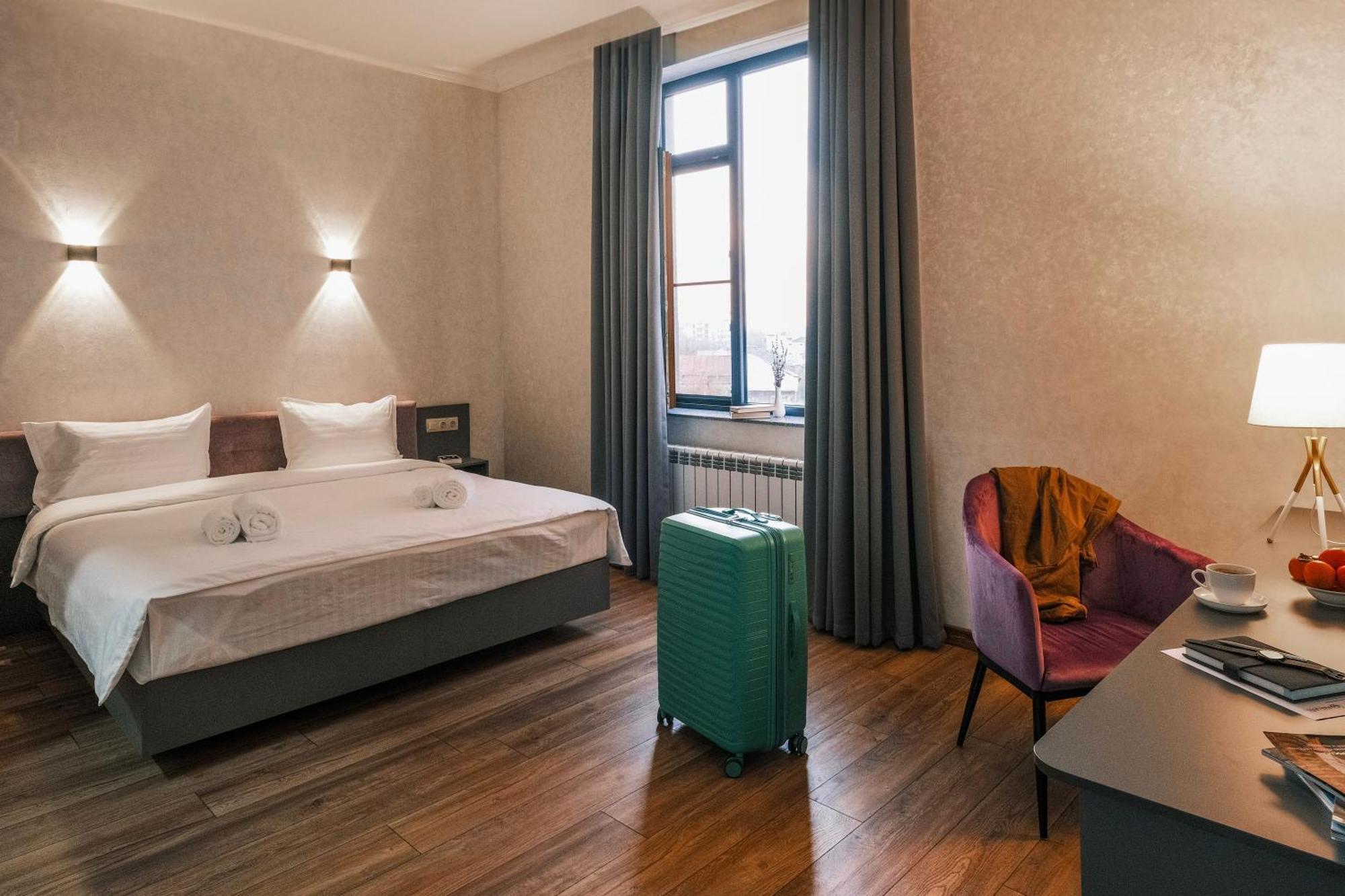 Parklane Hotel Tachkent Extérieur photo