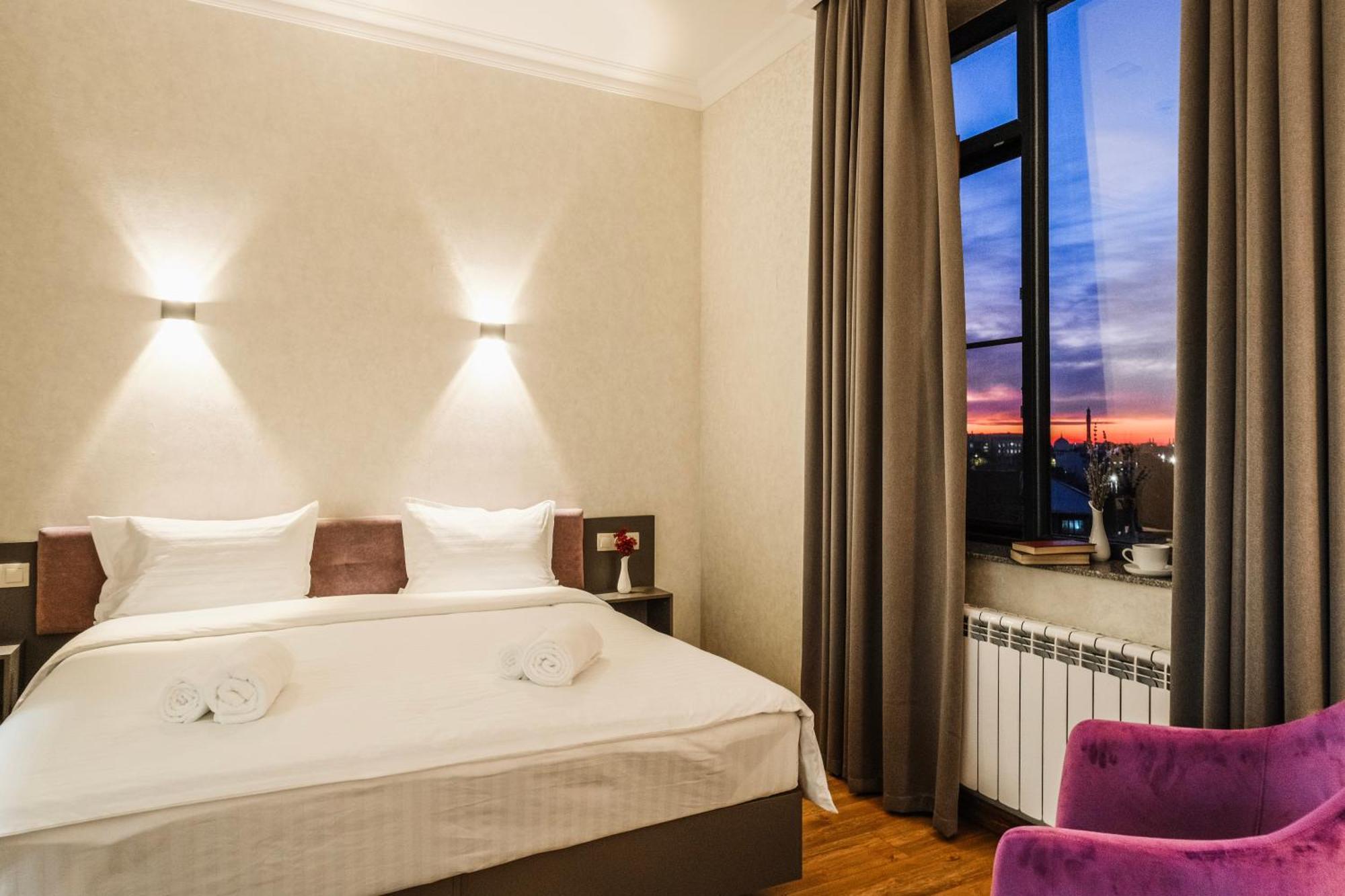 Parklane Hotel Tachkent Extérieur photo